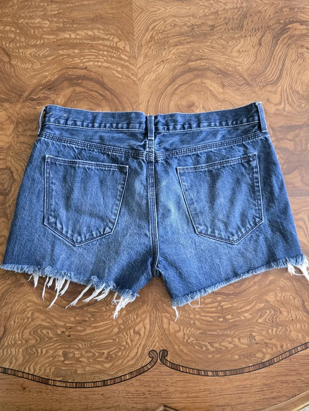Madewell Women's Distressed Raw Hem Denim Shorts Size 27 - Picture 2 of 7